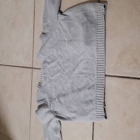 American Eagle Outfitters Juniors Gray Button Down V-Neck Cardigan Sweater Small - Picture 5 of 7